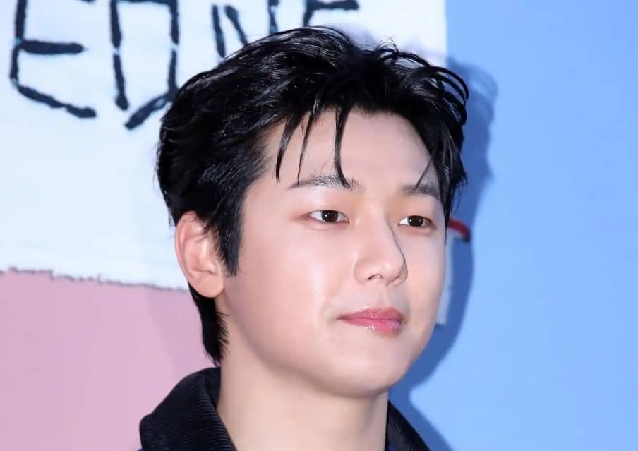 Kang Minhyuk