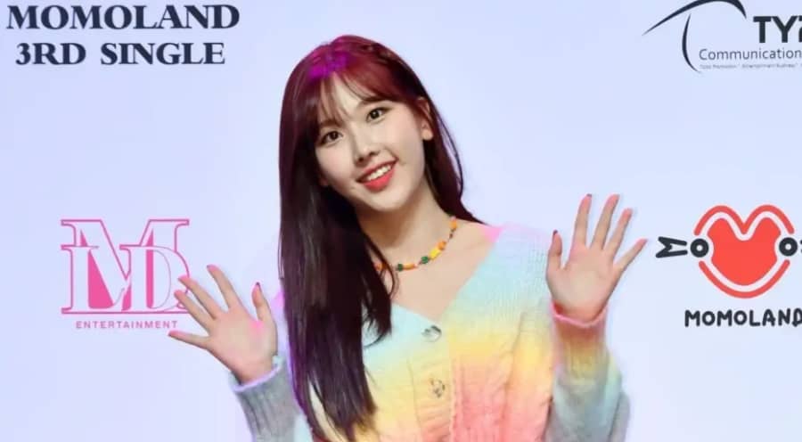 Nayun Nayun