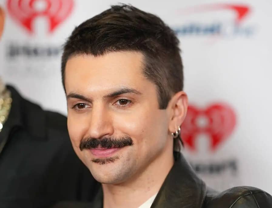 Mitch Grassi Mitch Grassi