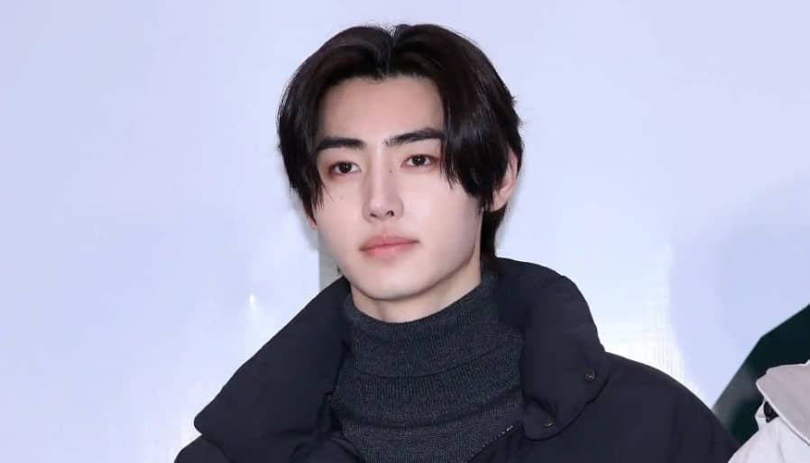 Sunghoon Sunghoon
