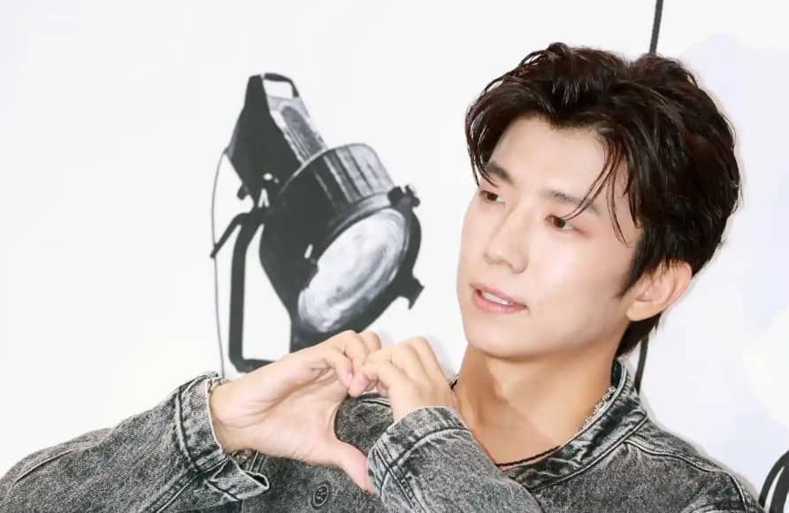 Wooyoung